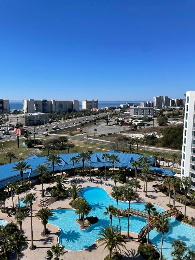 Top Floor Condo In Palms Of Destin Resort. Water View.