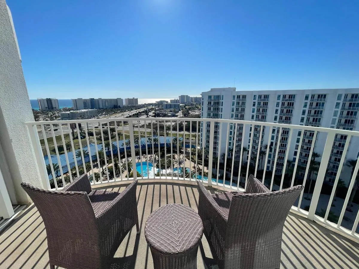 Apartment Top Floor Condo In Palms Of Destin Resort. Water View.